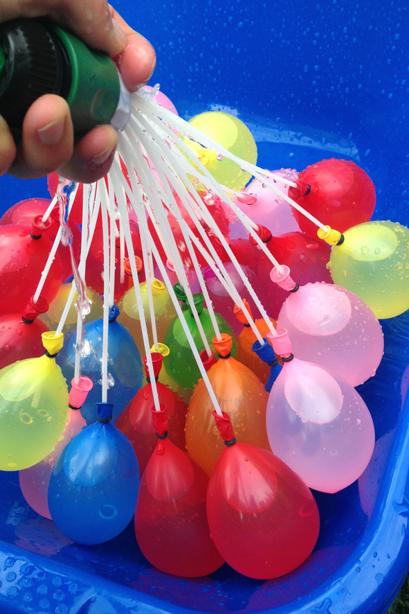 Wassebomben 150 Wasserbomben mit Füllhilfe Luftballons Wasserballons 