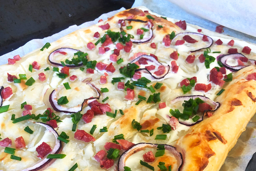 blaetterteig_flammkuchen_einfach_buffet_idee_brunch